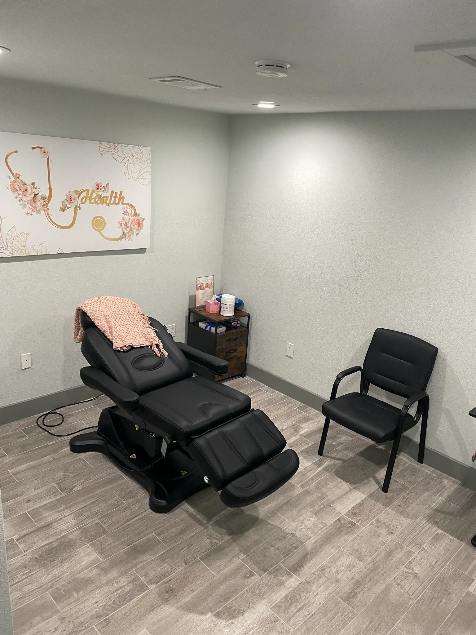 IV therapy treatment chair at Radiant Wellness & Weight Loss in Jonestown, Texas